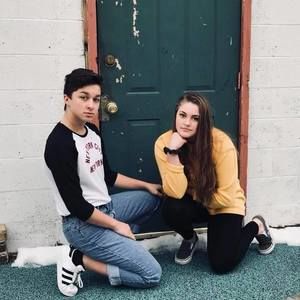 Meet your Posher, Riley